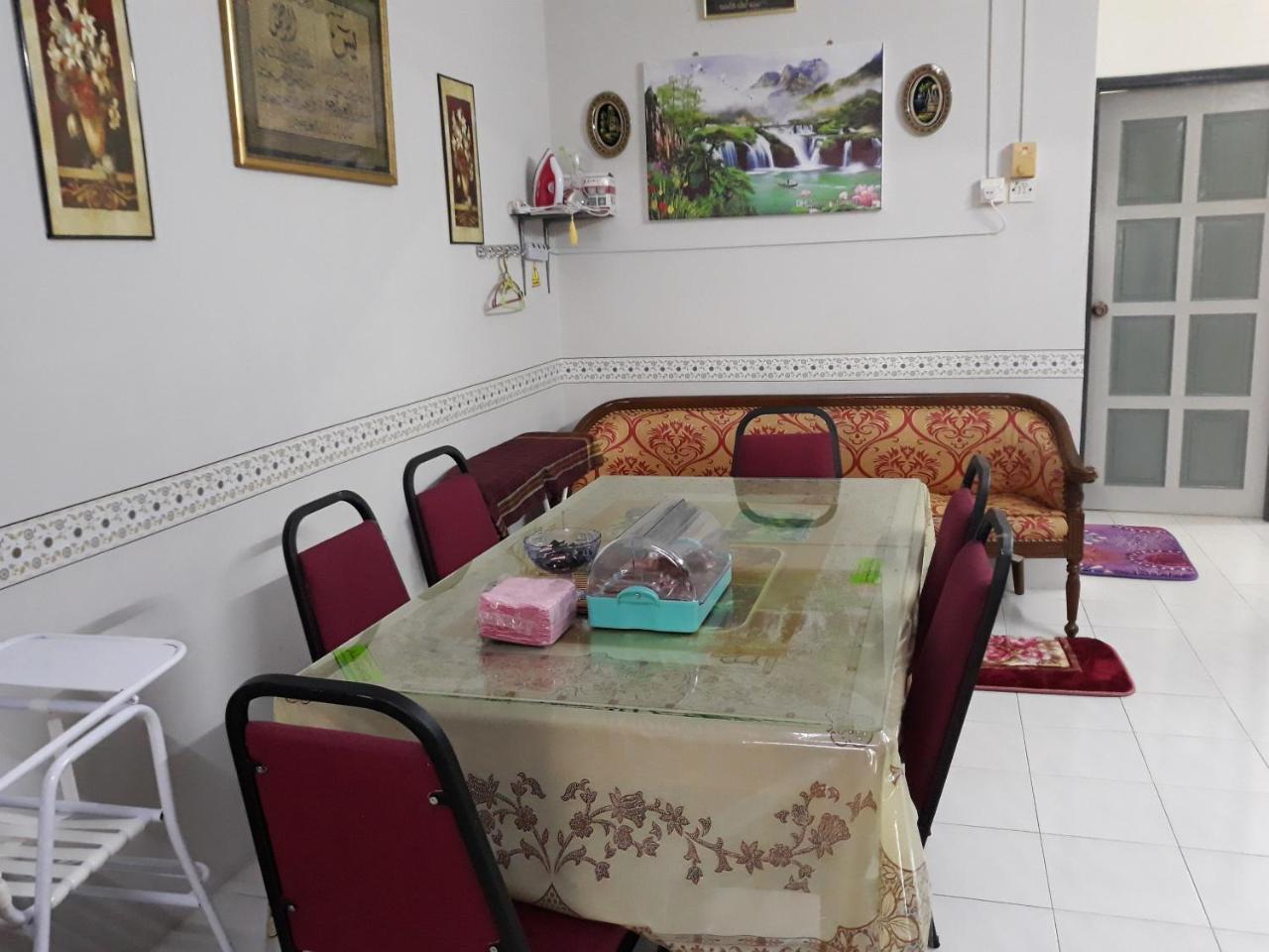Homestay Tsa Jitra *